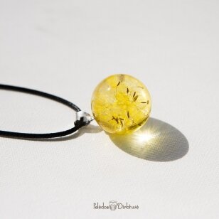 Geltonas pakabukas-burbulas su pūkais "Saulės Pūkai" (25mm)