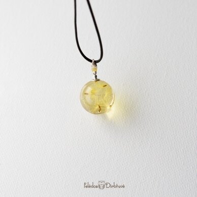 Geltonas pakabukas-burbulas su pūkais "Saulės Pūkai" (20mm) 3