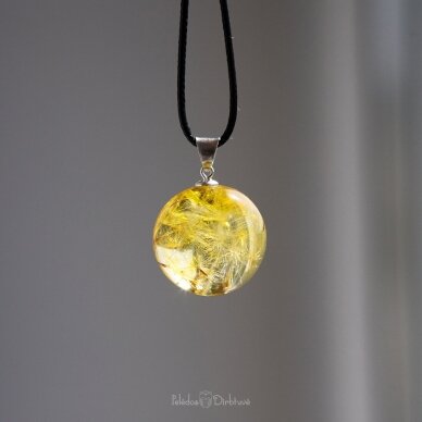 Geltonas pakabukas-burbulas su pūkais "Saulės Pūkai" (25mm) 5