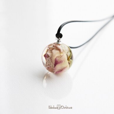 Pakabukas-burbulas su rože "Gėlių Karalienė" (25mm) 5